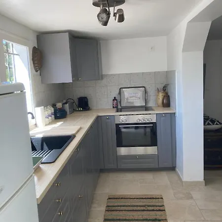 Alexandra La Croix-Valmer